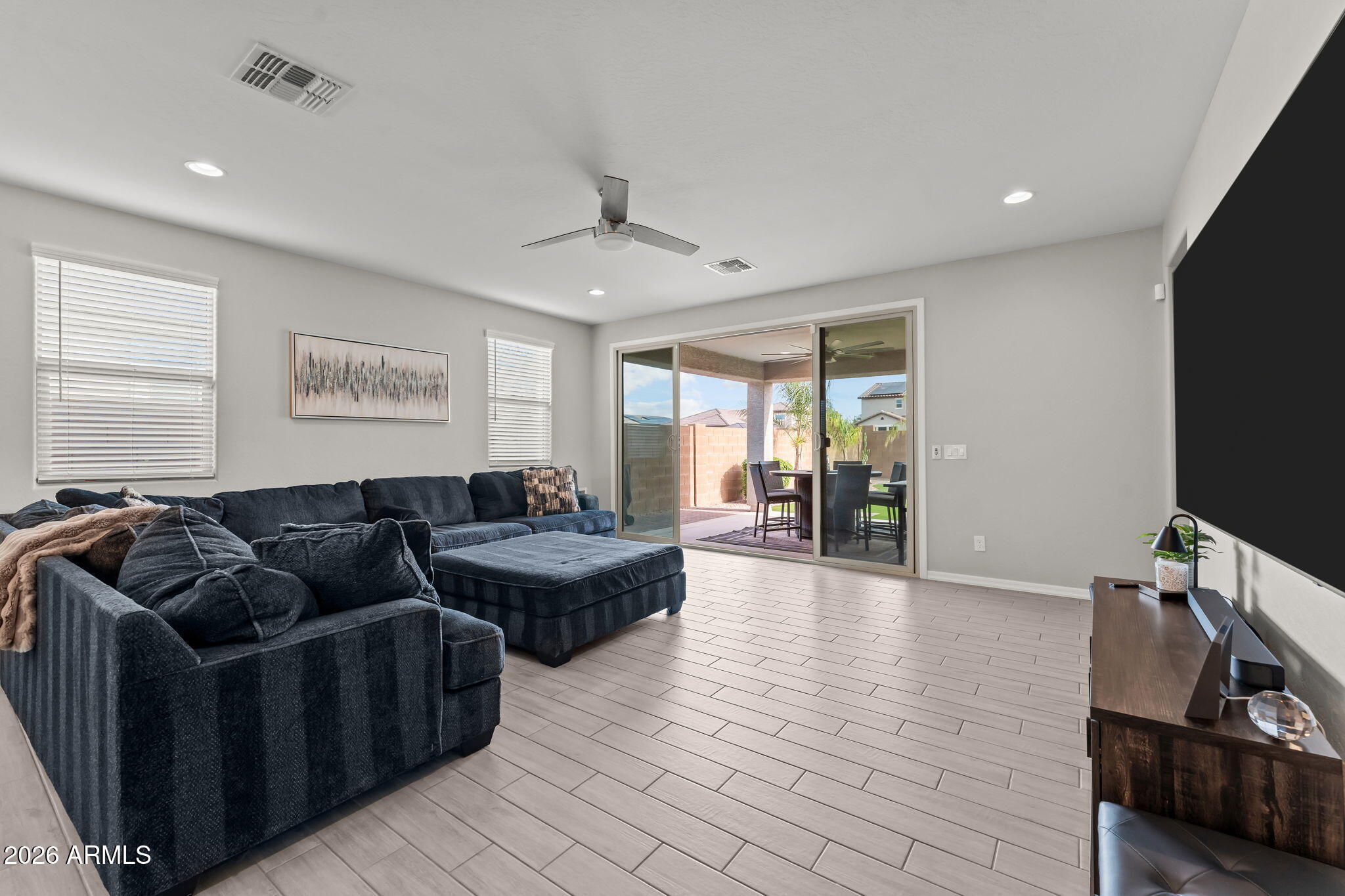 10085 Barley Road Florence, AZ 85132 - Photo 11 of 31 Great room