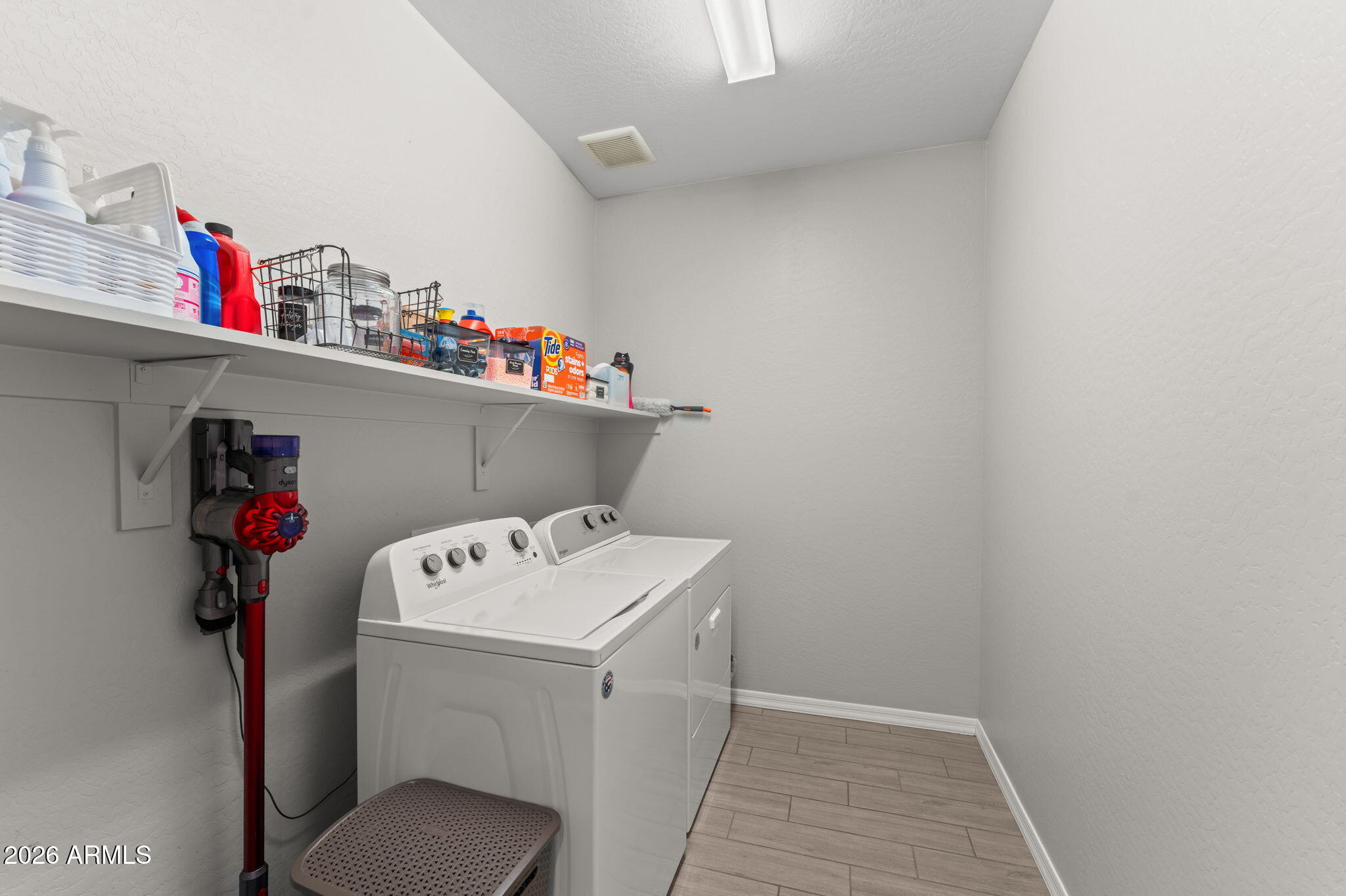 10085 Barley Road Florence, AZ 85132 - Photo 21 of 31 Laundry