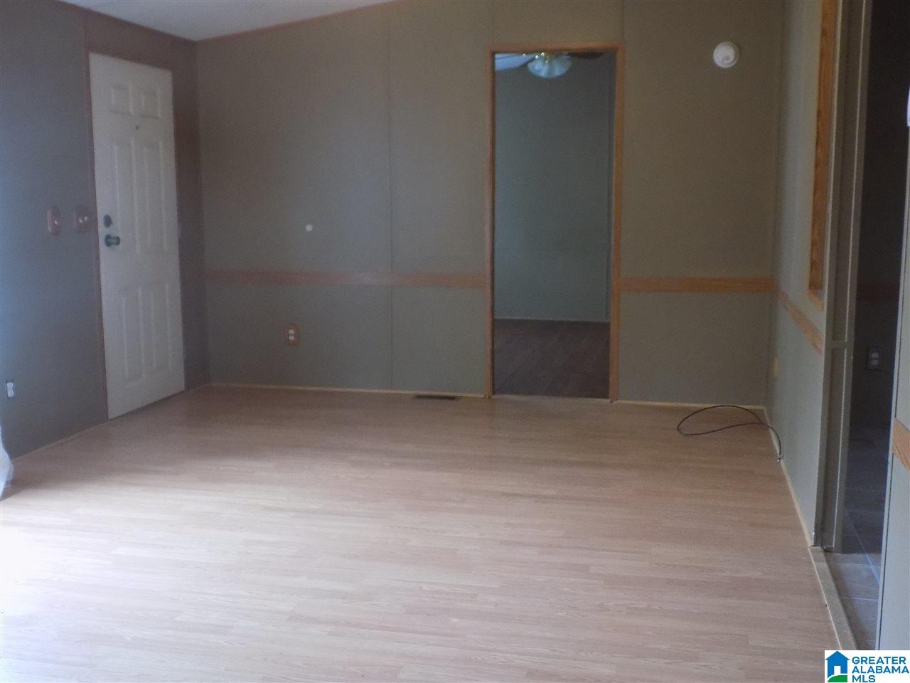 140 Risley Drive Odenville, AL 35120 - Photo 4 of 18