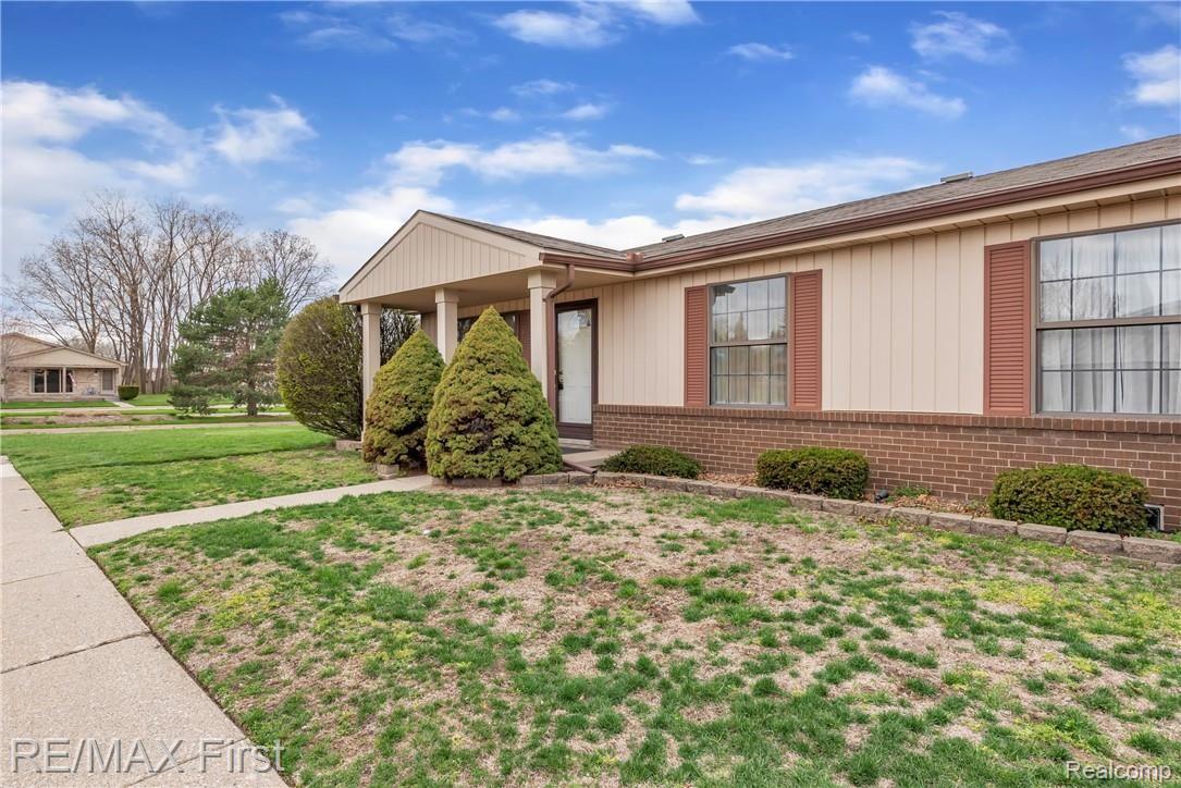 24088 Greenhill Road Warren, MI 48091 - Photo 2 of 19 Jay-4-24-2019-3.jpg