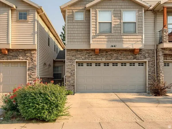 $434,900 | 1441 Stone Meadow Drive, West Jordan, UT 84088
