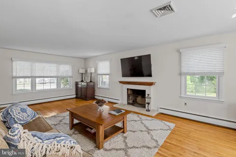 $799,000 | 1545 Terrace Drive, Ambler, PA 19002
