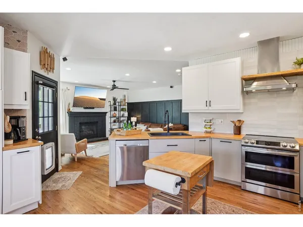$875,000 | 1370 Foxtail Drive, Broomfield, CO 80020