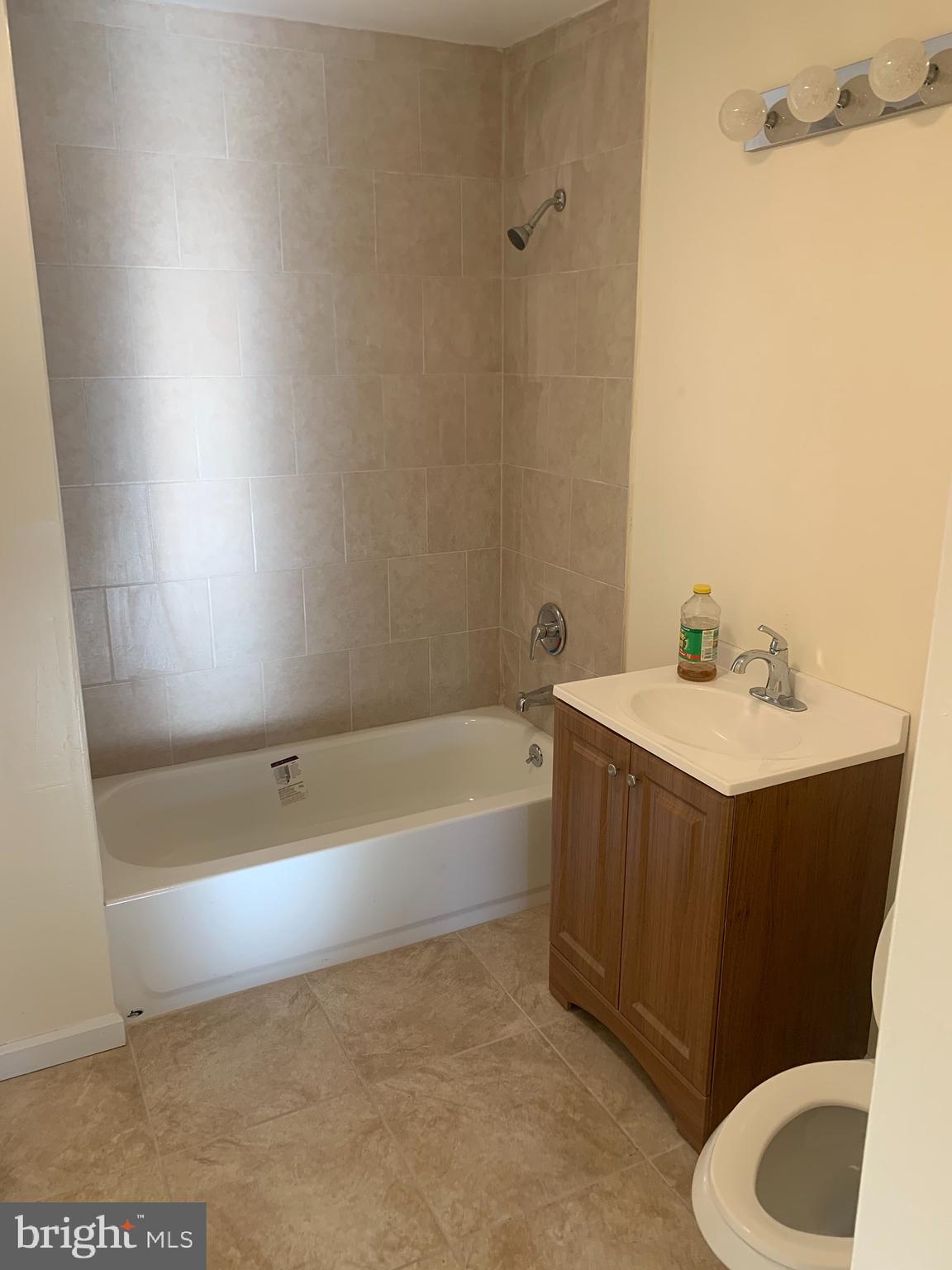 502 Riverside Avenue Trenton, NJ 08618 - Photo 8 of 13 Gallery Image 8