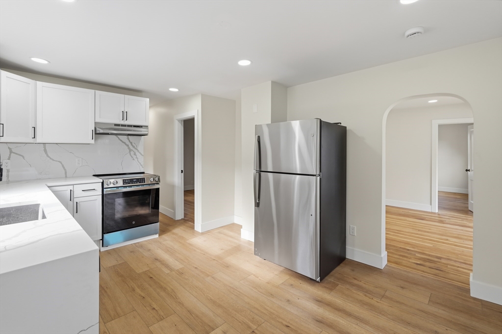 25 Johnson Street Worcester, MA 01604 - Photo 10 of 30