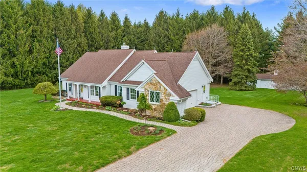 $467,000 | 6764 Nelson Road, Lincoln, NY 13032