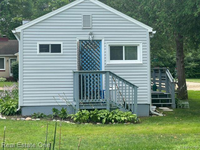 7153 Cedar Road Lexington, MI 48450 - Photo 4 of 31