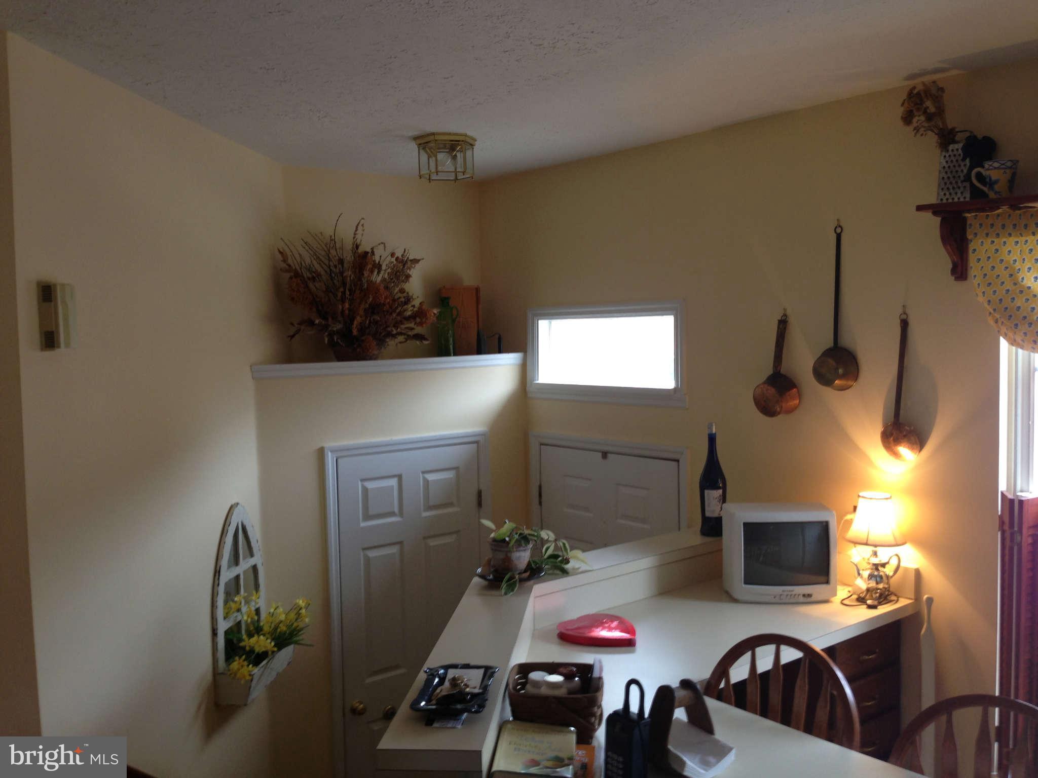 14077 Winding Ridge Lane Centreville, VA 20121 - Photo 5 of 30 Interior (General)