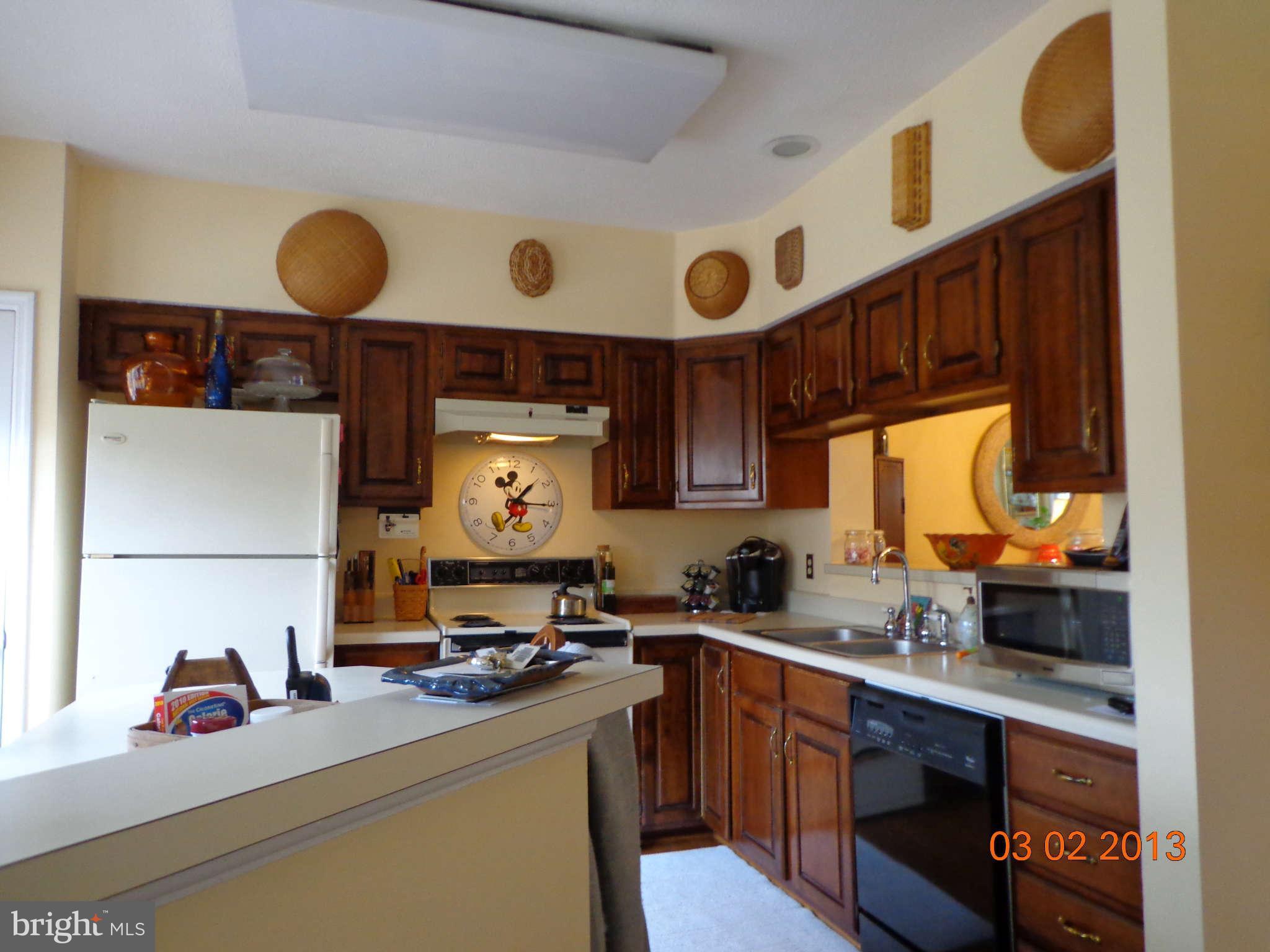 14077 Winding Ridge Lane Centreville, VA 20121 - Photo 8 of 30 Kitchen