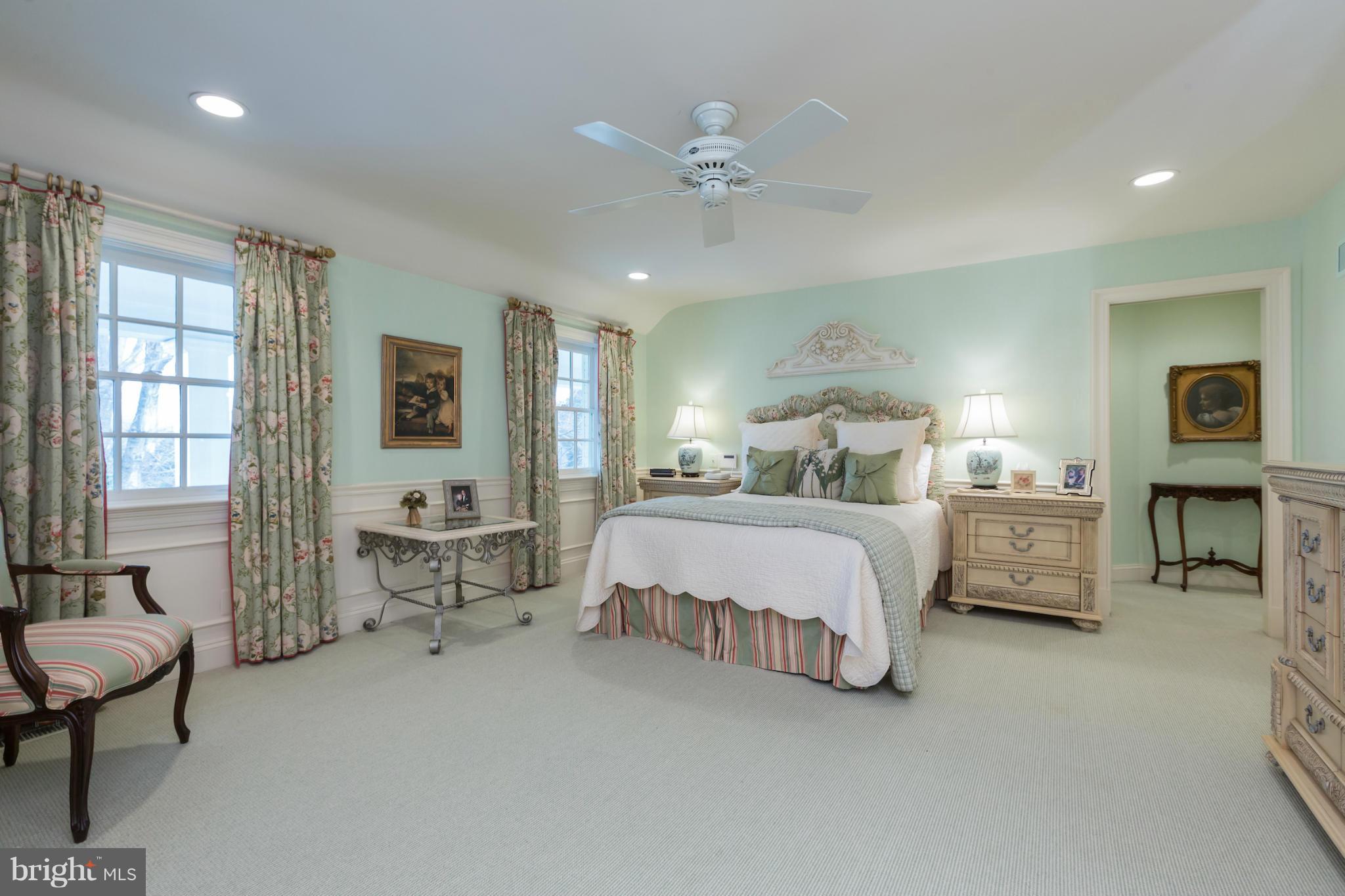 9490 River Road Potomac, MD 20854 - Photo 15 of 30 Master Bedroom