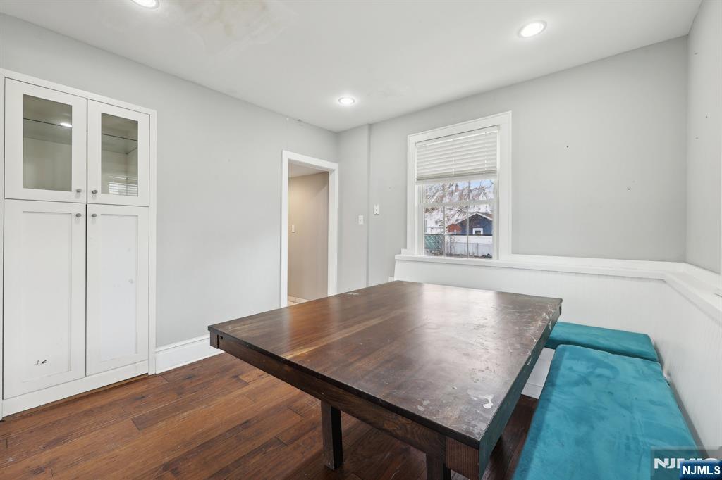 48 Marinus Street Rochelle Park, NJ 07662 - Photo 9 of 42
