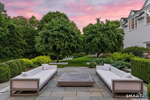 $7,150,000 | 256 Country Club Road, New Canaan, CT 06840