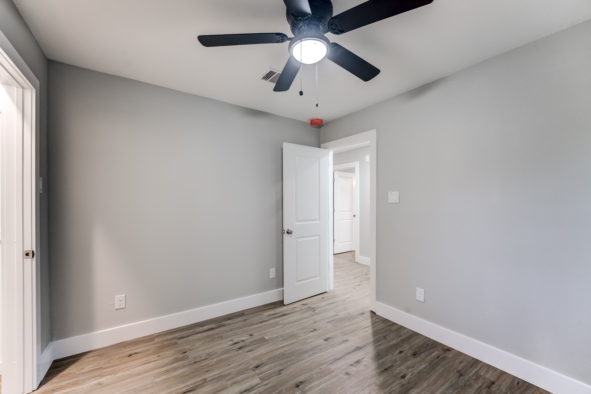 5535 Elm Spring Drive Houston, TX 77048 - Photo 30 of 39