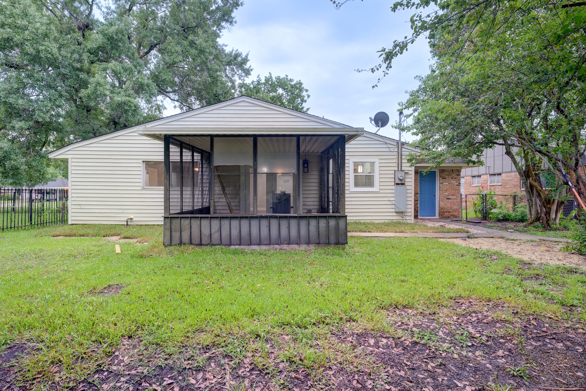 5535 Elm Spring Drive Houston, TX 77048 - Photo 38 of 39