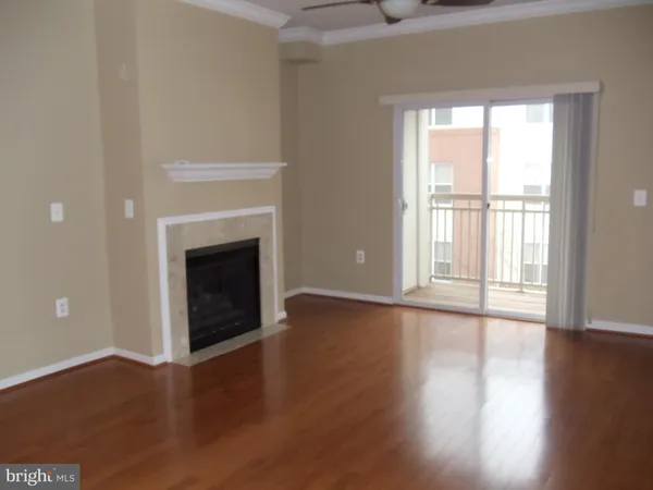 $2,800 | 9480 Virginia Center Boulevard, Unit 320, Vienna, VA 22181
