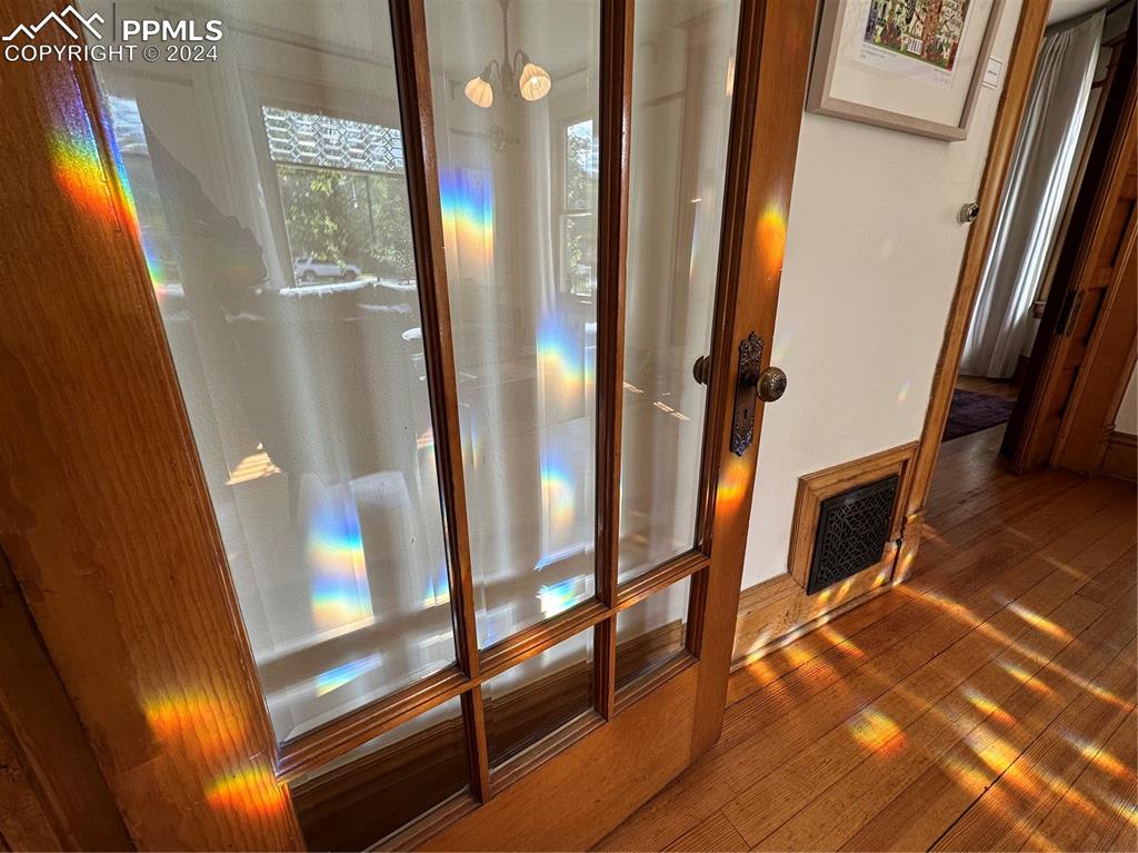 1331 North Tejon Street Colorado Springs, CO 80903 - Photo 9 of 45 a view of an entryway