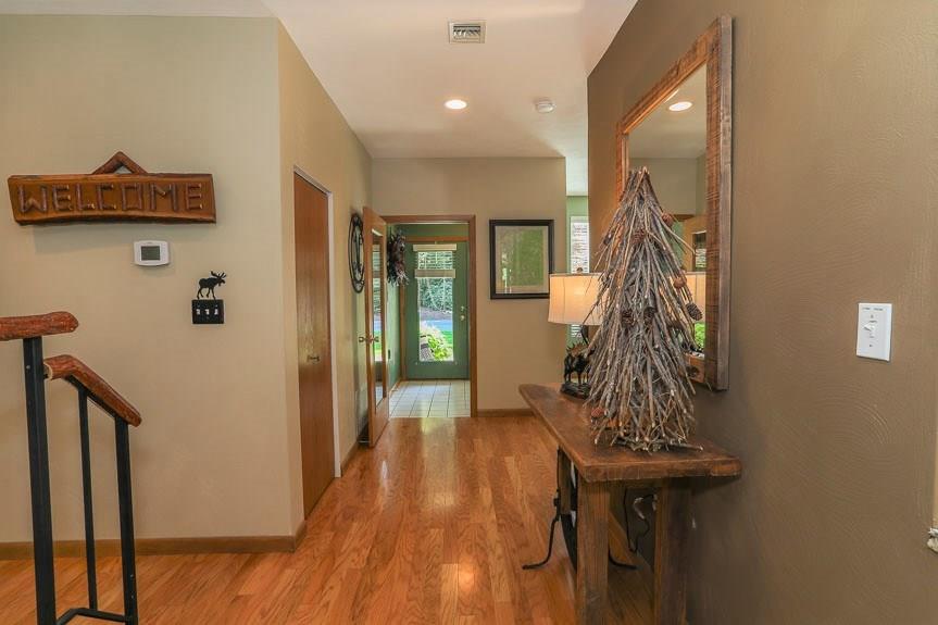 2405 South Ridge Lane Hidden Valley, PA 15502 - Photo 19 of 25 Gallery Image 19