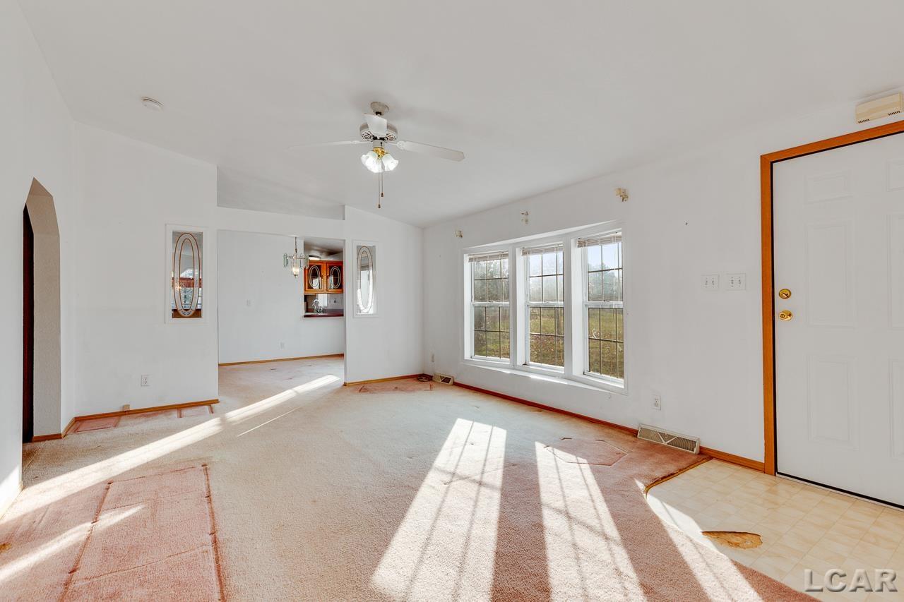 11595 Wheaton Road Cement City, MI 49233 - Photo 22 of 47 50128246-21.JPG