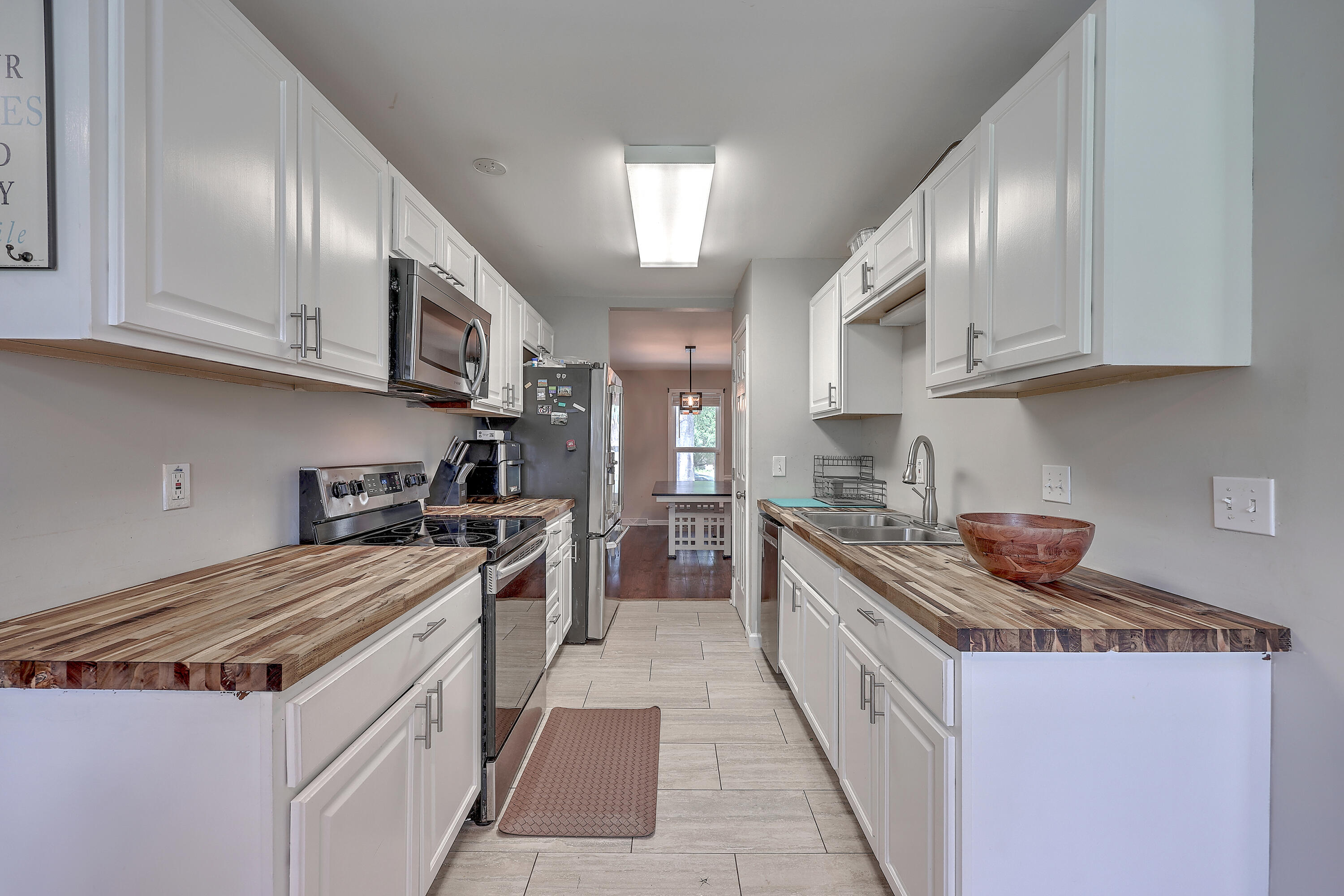 1406 Foxtail Pine Road Ladson, SC 29456 - Photo 11 of 35 Kitchen