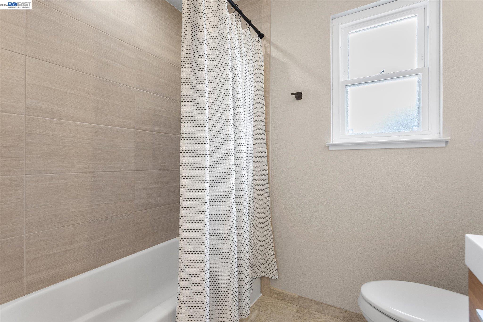 19252 Masterson Place Castro Valley, CA 94552 - Photo 40 of 99