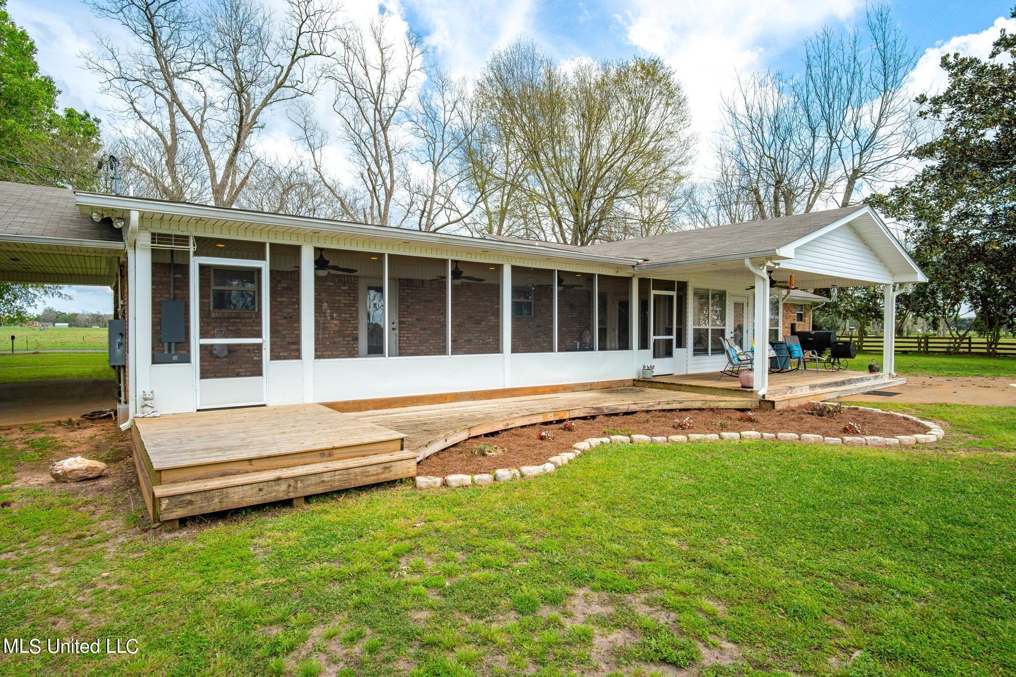 26301 State Line Road Lucedale, MS 39452 - Photo 27 of 39 26301 State Line Road-27