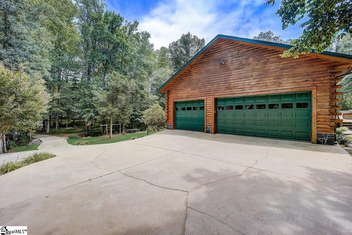 595 Rabbit Road Travelers Rest, SC 29690 - Photo 29 of 36