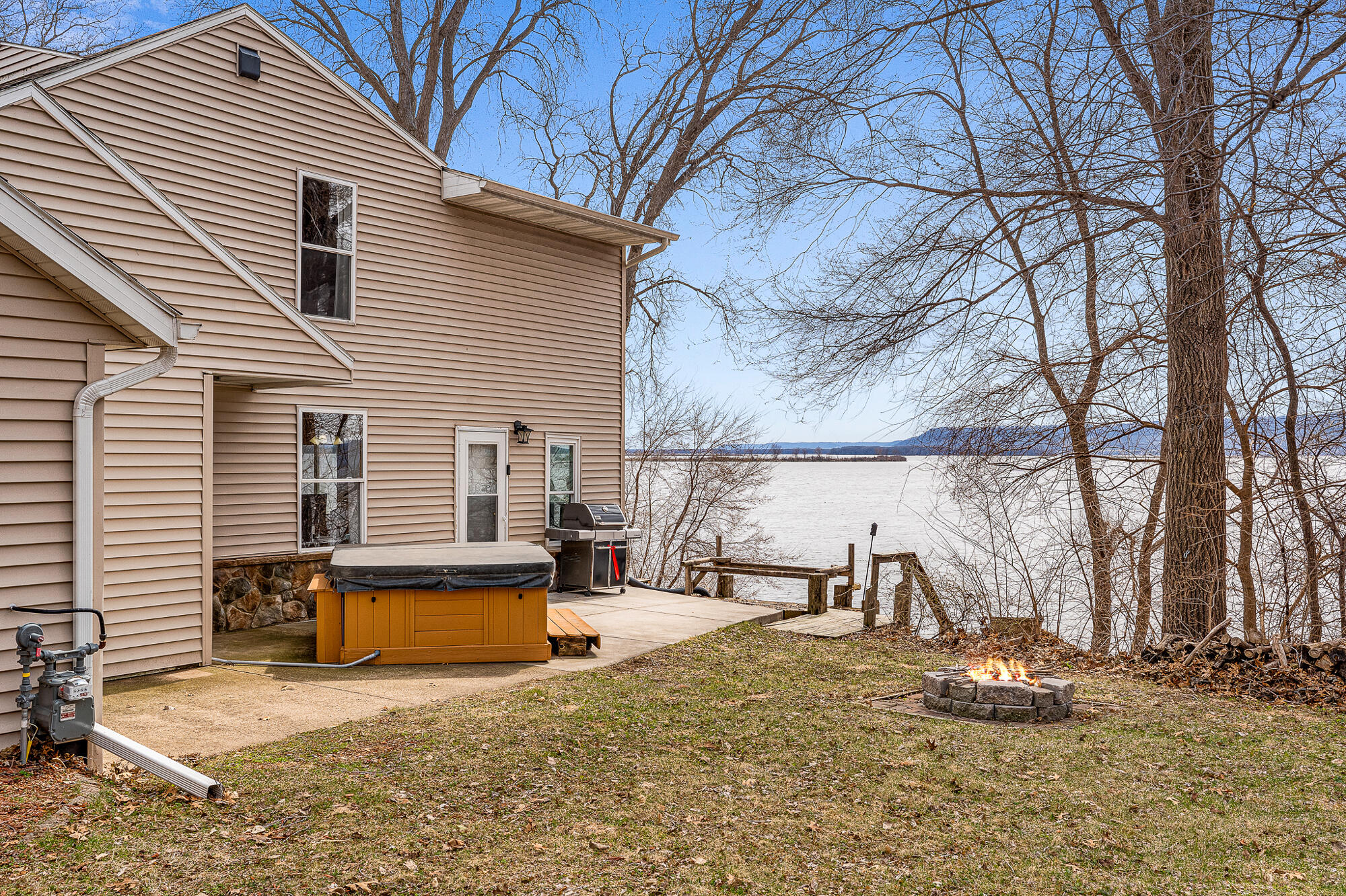 W7671 County Rd ZB Onalaska, WI 54650 - Photo 29 of 36 Patio/Hot Tub