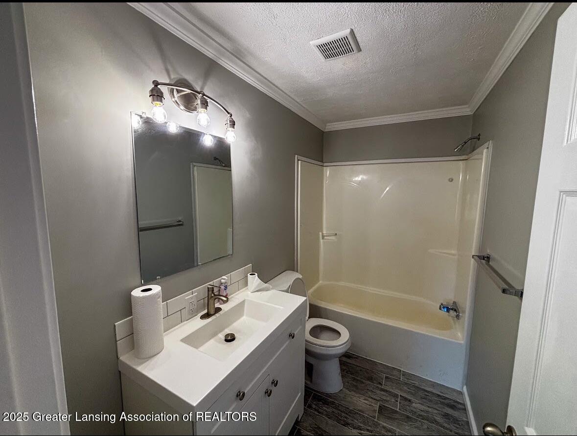 16395 Frandsche Road Chesaning, MI 48616 - Photo 12 of 19 Bathroom