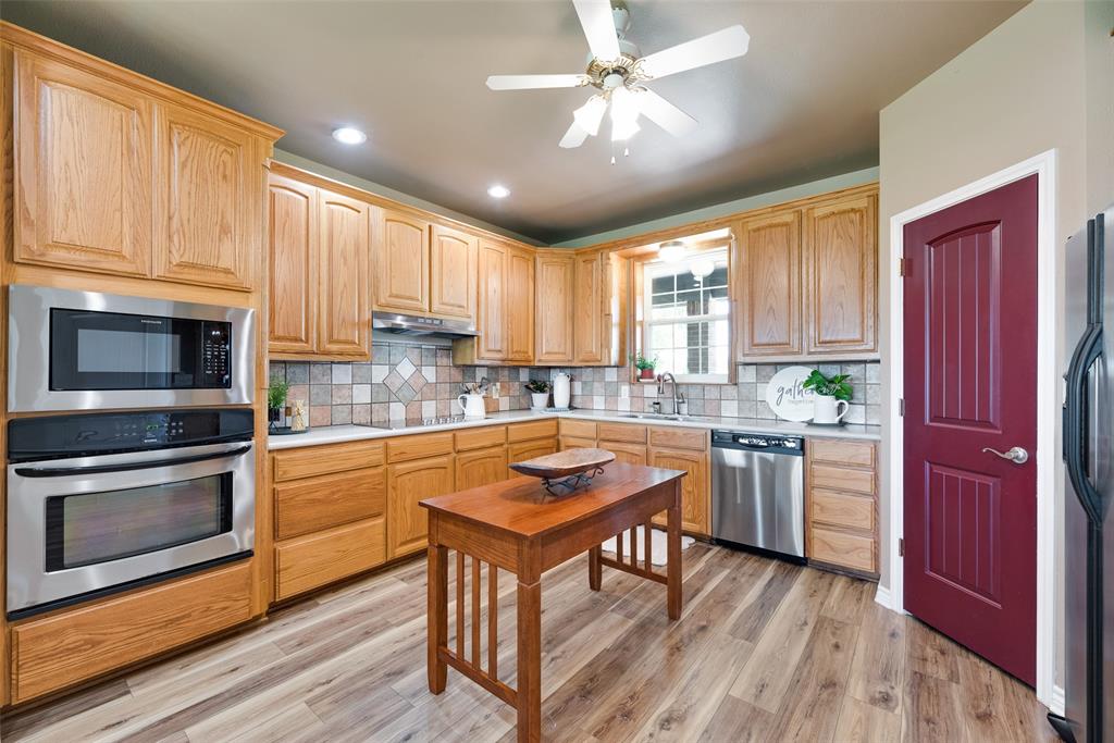 3188 Highway 82 Bells, TX 75414 - Photo 12 of 34