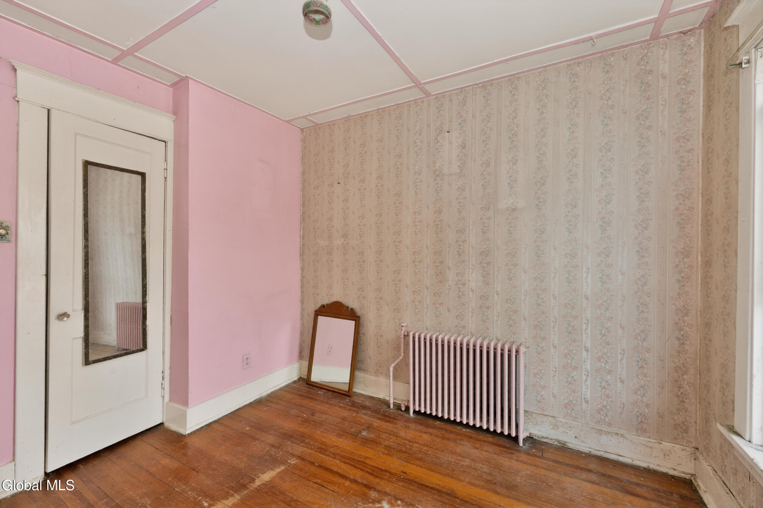 33 Osborne Road Albany, NY 12205 - Photo 19 of 31 2 Apt Up 2