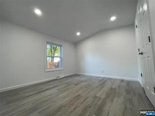 $167,000 | 13 3rd Street, Wayne, NJ 07470