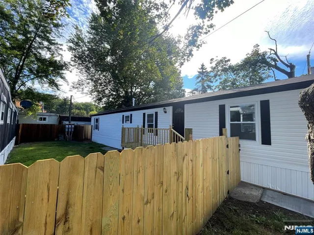 $167,000 | 13 3rd Street, Wayne, NJ 07470