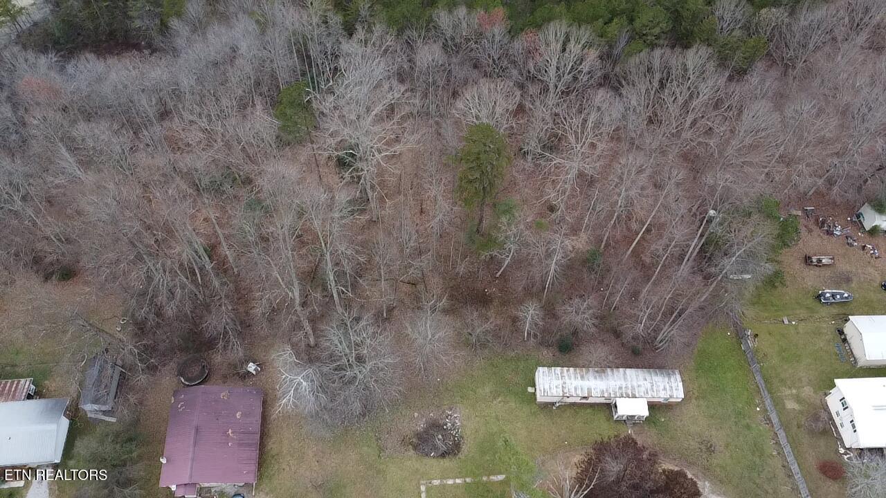 1014 Kennedy Road Jamestown, TN 38556 - Photo 6 of 8 2024-12-13-13-31-59-715