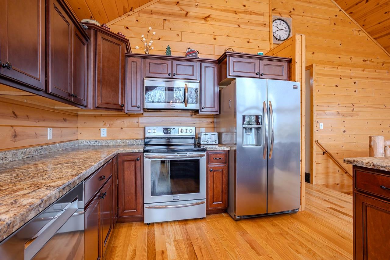 4387 Double Oaks Trail Rhinelander, WI 54501 - Photo 17 of 59 Gallery Image 17