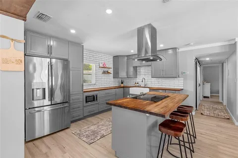 $530,000 | 3412 West Bay Avenue, Tampa, FL 33611