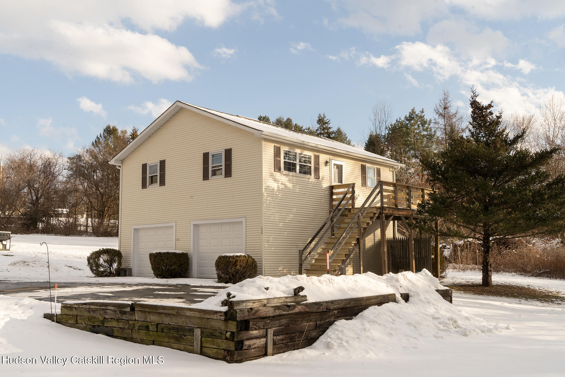 352 Falls Road Ghent, NY 12075 - Photo 5 of 18 570__DSC0021 (1)