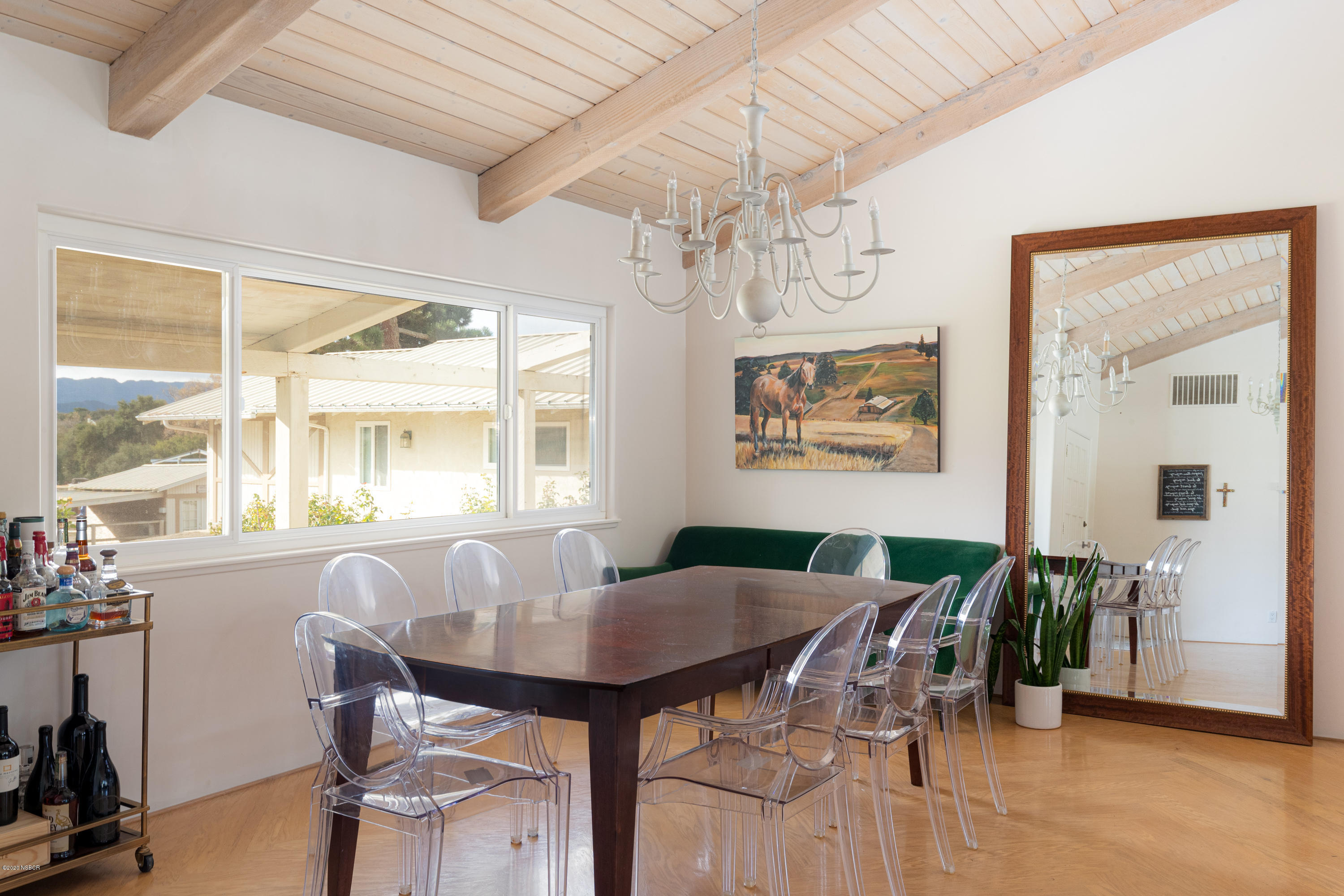 1489 Meadowvale Road Santa Ynez, CA 93460 - Photo 5 of 16 1489 Meadowvale web-19