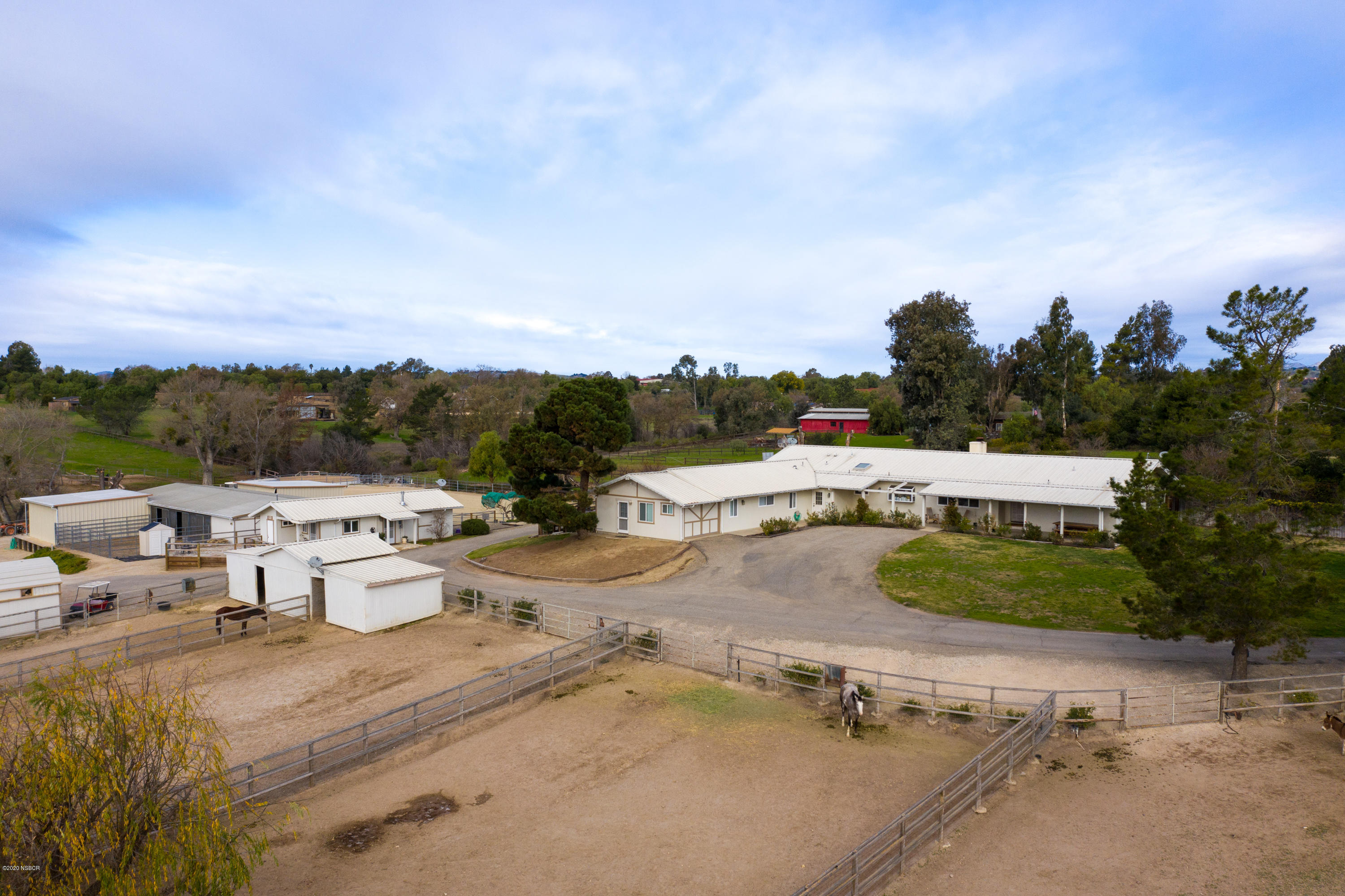 1489 Meadowvale Road Santa Ynez, CA 93460 - Photo 9 of 16 1489 Meadowvale web-15