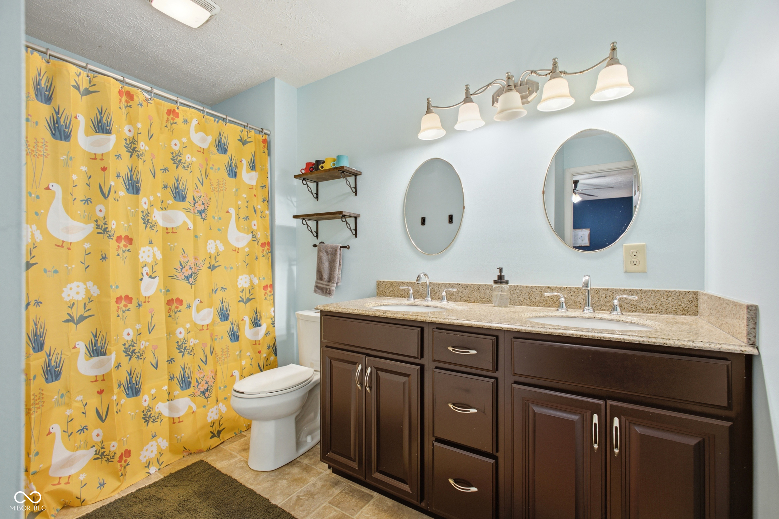 975 Stonegate Road Greenwood, IN 46142 - Photo 10 of 30