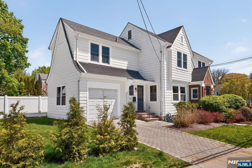 909 Ridgewood Road Millburn, NJ 07041 - Photo 23 of 29