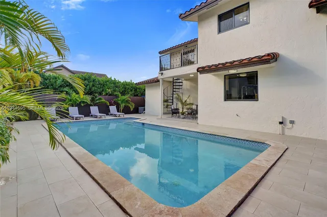$1,374,000 | 13740 Southwest 18th Street, Miami, FL 33175