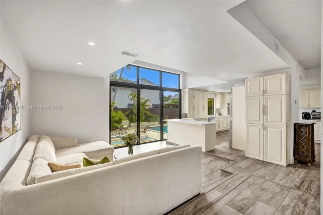 $1,374,000 | 13740 Southwest 18th Street, Miami, FL 33175