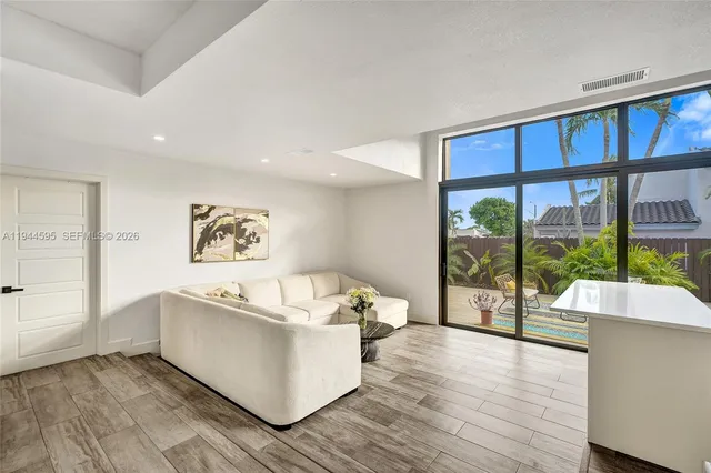 $1,374,000 | 13740 Southwest 18th Street, Miami, FL 33175