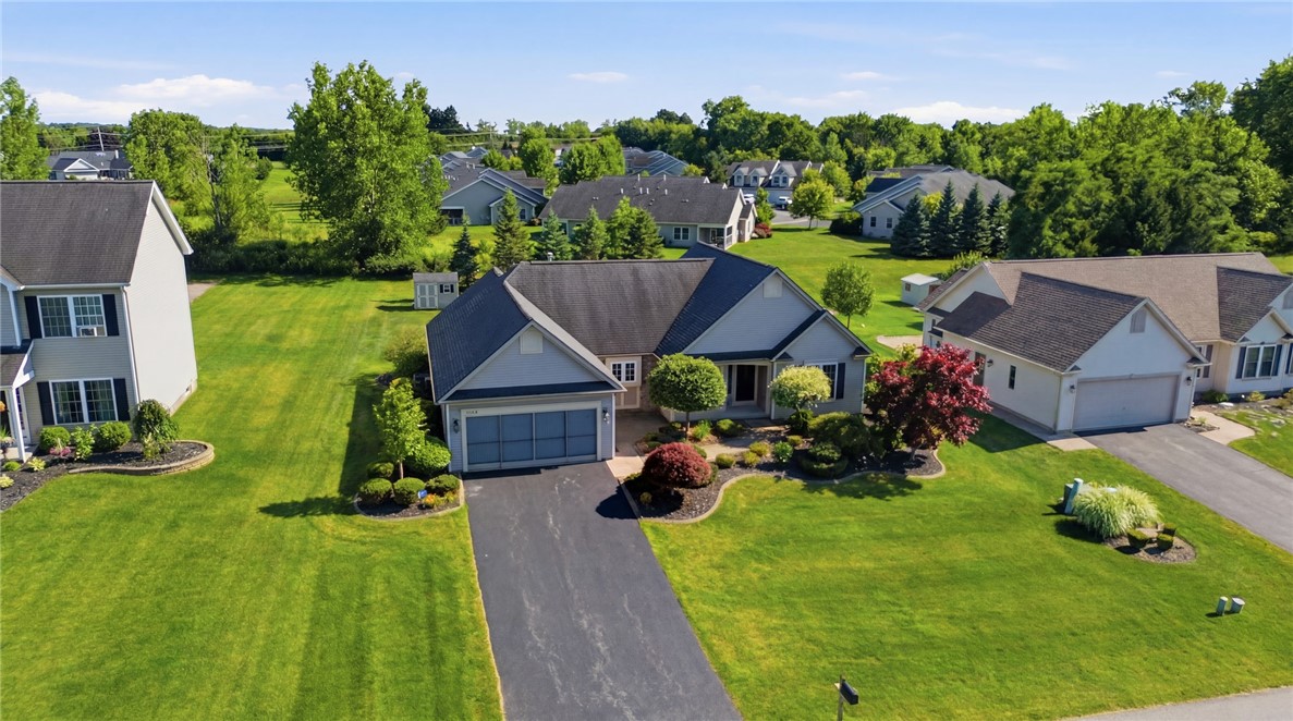 1024 Pondbrook Point Webster, NY 14580 - Photo 32 of 36