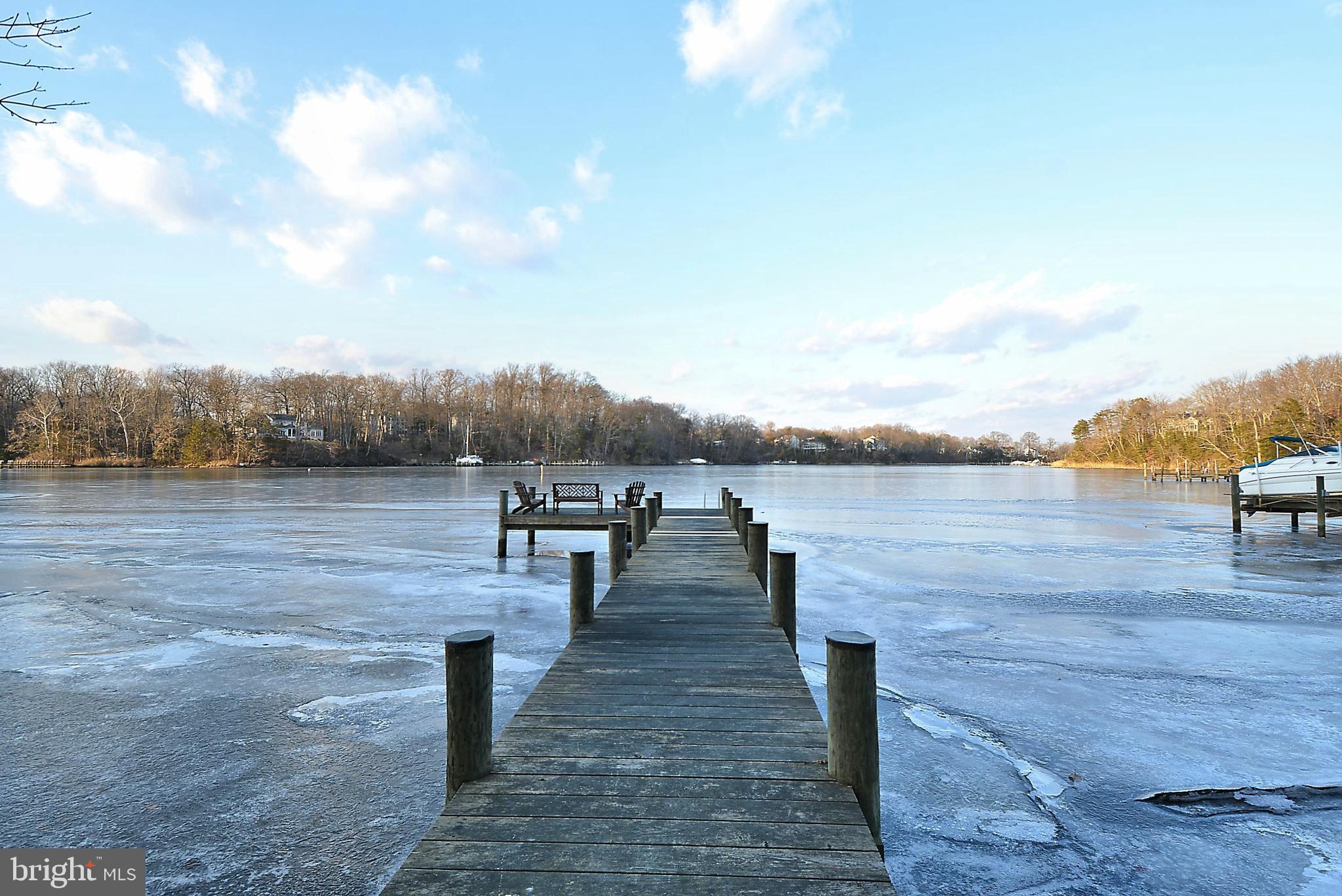 3175 Rolling Road Edgewater, MD 21037 - Photo 2 of 5 Withernsea Community Pier