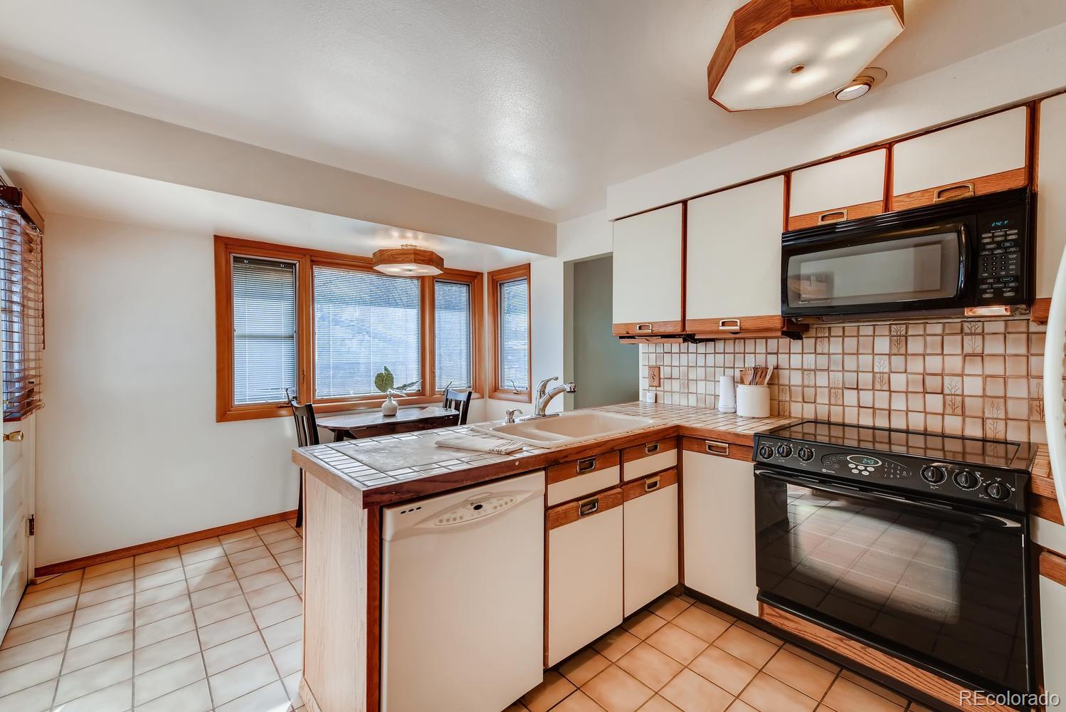 3760 Tabor Court Wheat Ridge, CO 80033 - Photo 13 of 37 Gallery Image 13