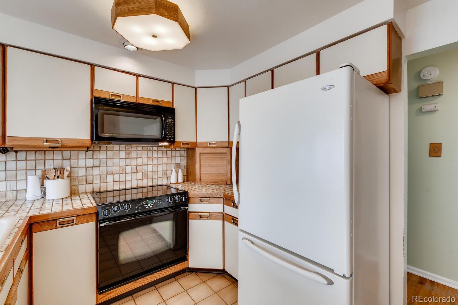 3760 Tabor Court Wheat Ridge, CO 80033 - Photo 14 of 37 Gallery Image 14