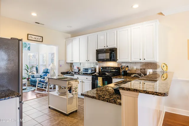 $299,000 | 4020 Norseman Loop, Unit 2, Southport, NC 28461