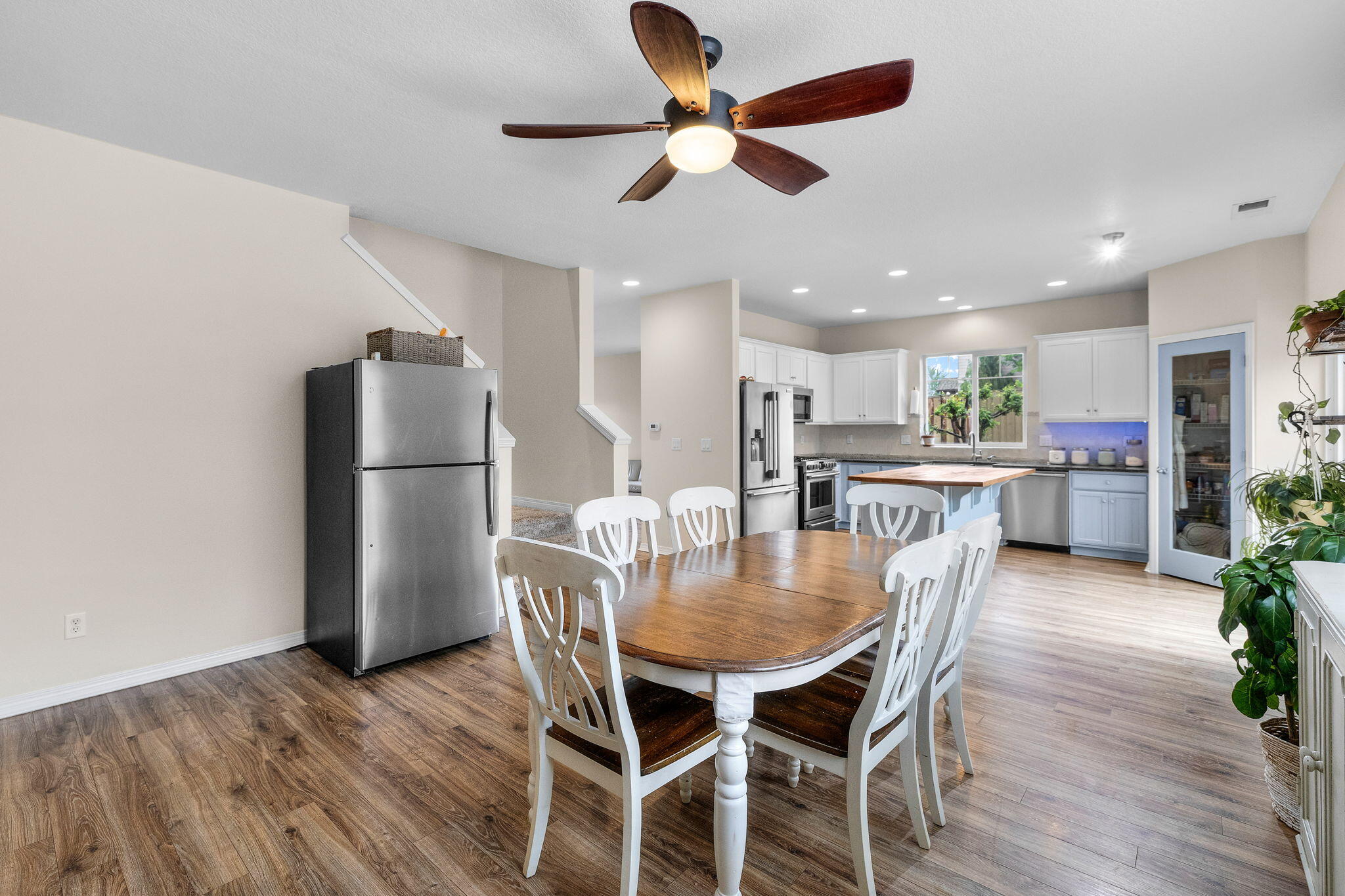 2800 Southwest 49th Street Redmond, OR 97756 - Photo 5 of 33