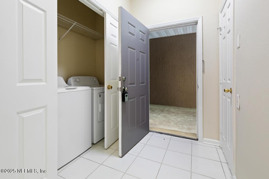 10550 Baymeadows Road, Unit 510 Jacksonville, FL 32256 - Photo 23 of 61 10550 Baymeadows Rd 510-11